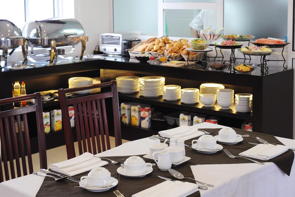 Hanoi Legacy Hotel - Hoan Kiem Екстер'єр фото