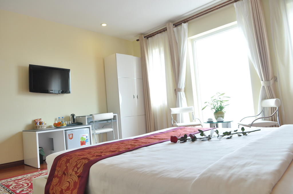 Hanoi Legacy Hotel - Hoan Kiem Екстер'єр фото