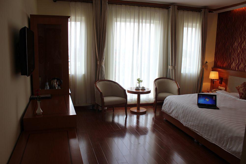 Hanoi Legacy Hotel - Hoan Kiem Екстер'єр фото